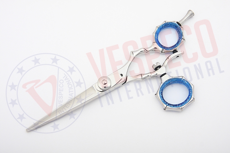 Swivel Thumb Scissors